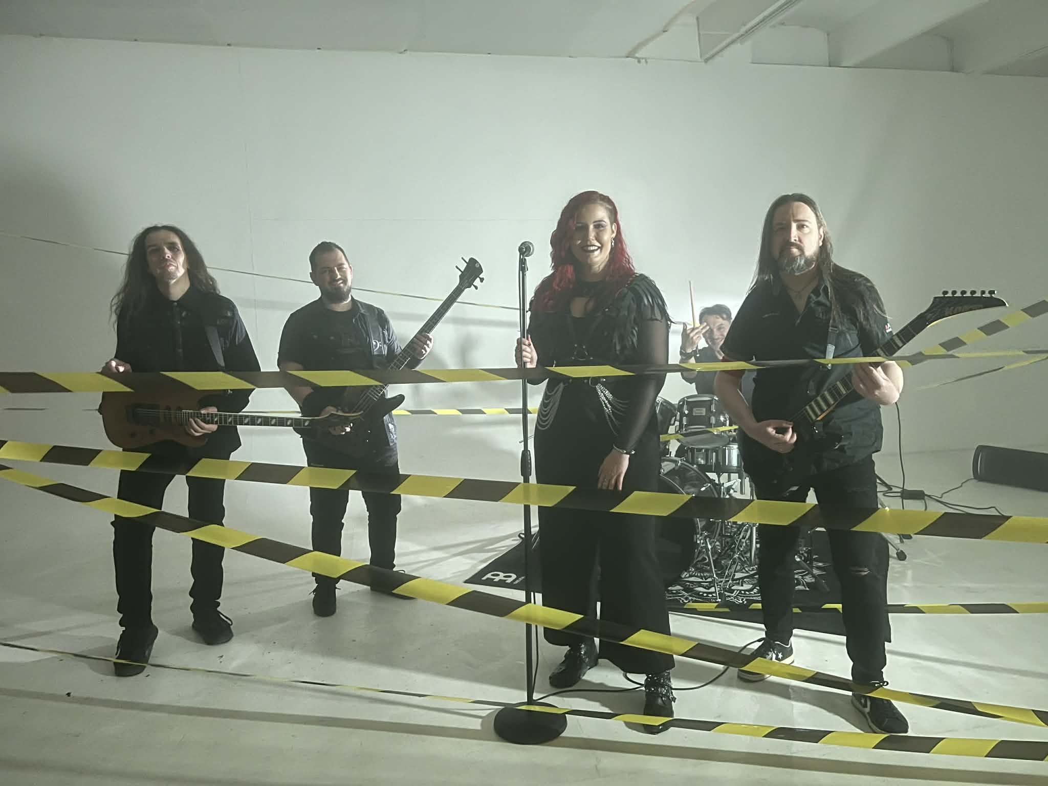 Drastic Times - 'Nem harcolok veled’ címmel megérkezett a második felvezető dal a tatabányai gothic/power metal zenekar debütáló albumáról!