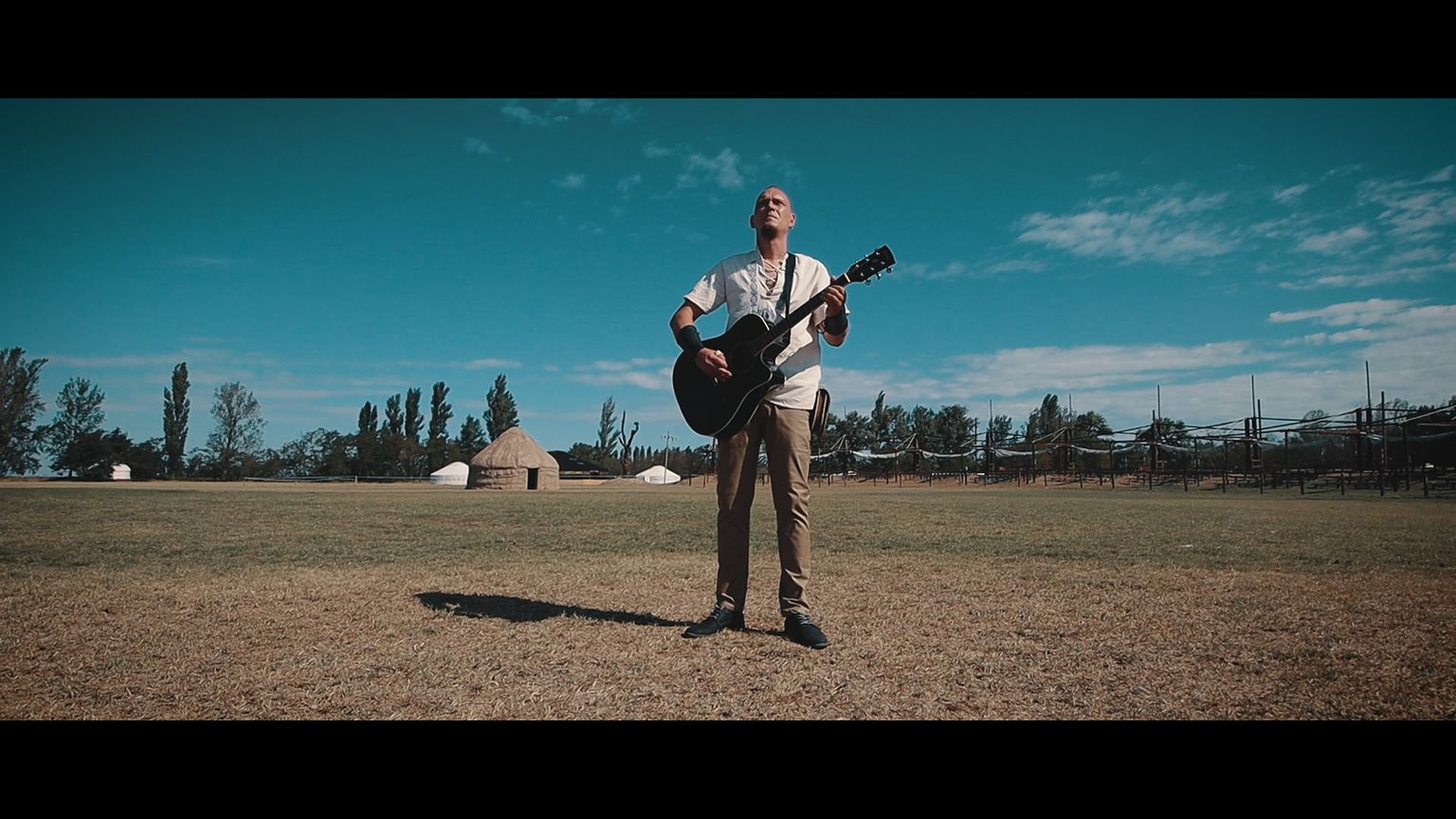  Fábián Zoltán - Felelevenedik a múlt az egykori Hungarica énekes új videóklipjében: 'Mag'