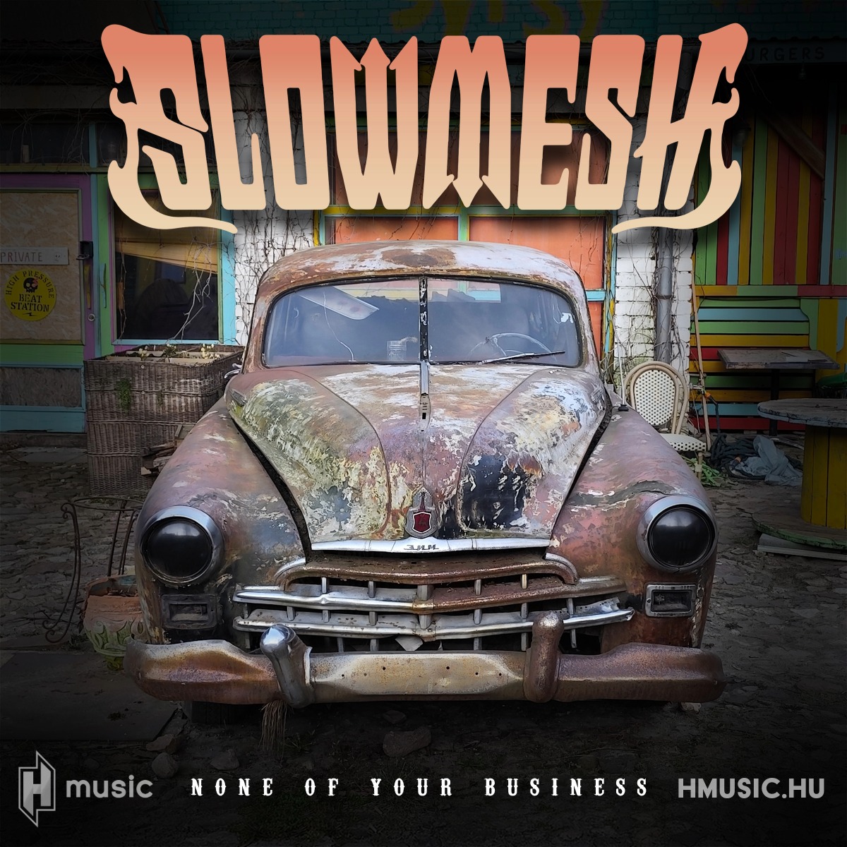 Slowmesh - 'None of Your Business' címmel egy vadonatúj dalt hozott ki a fővárosi nu-stoner/southern rock zenekar!