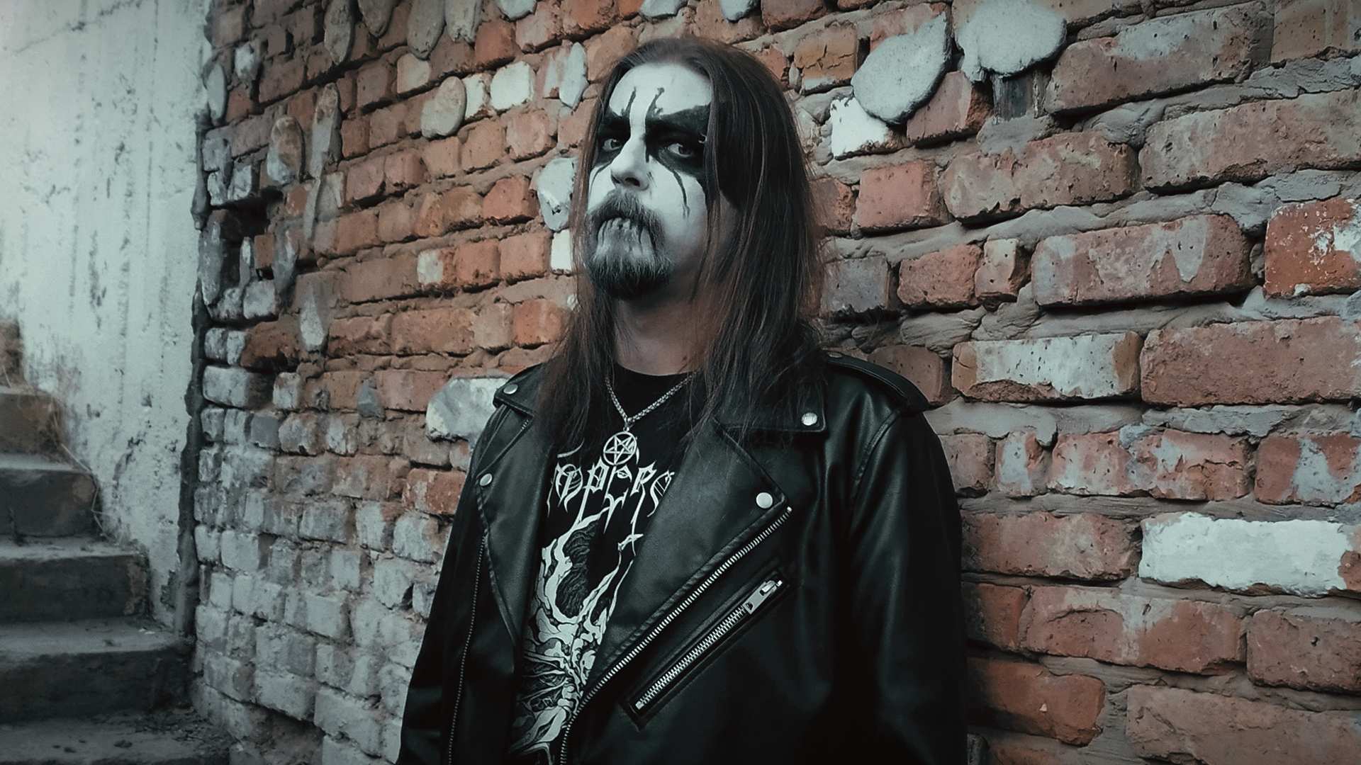 Lindworm - Szöveges videót kapott a főárosi szimfonikus black metal projekt 'Witches of the Isle' dala!